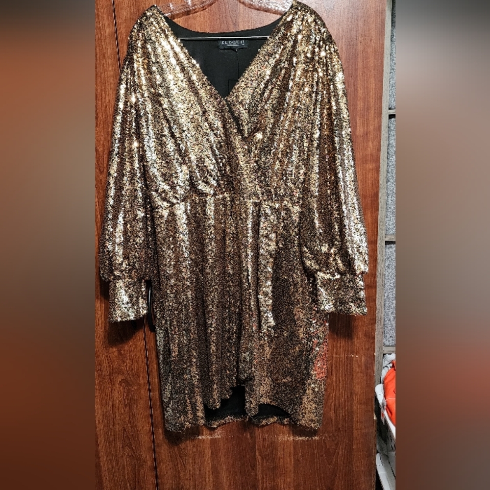 NWT Eloquii gold sequin dress